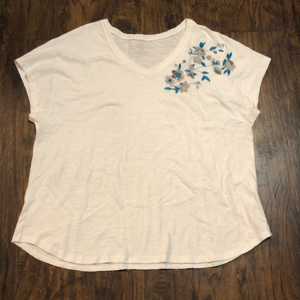 Cute Lane Bryant White Floral Shirt Size 18/20